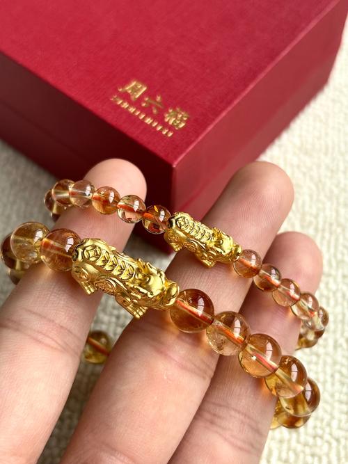 属牛金命适合佩戴哪种水晶首饰？