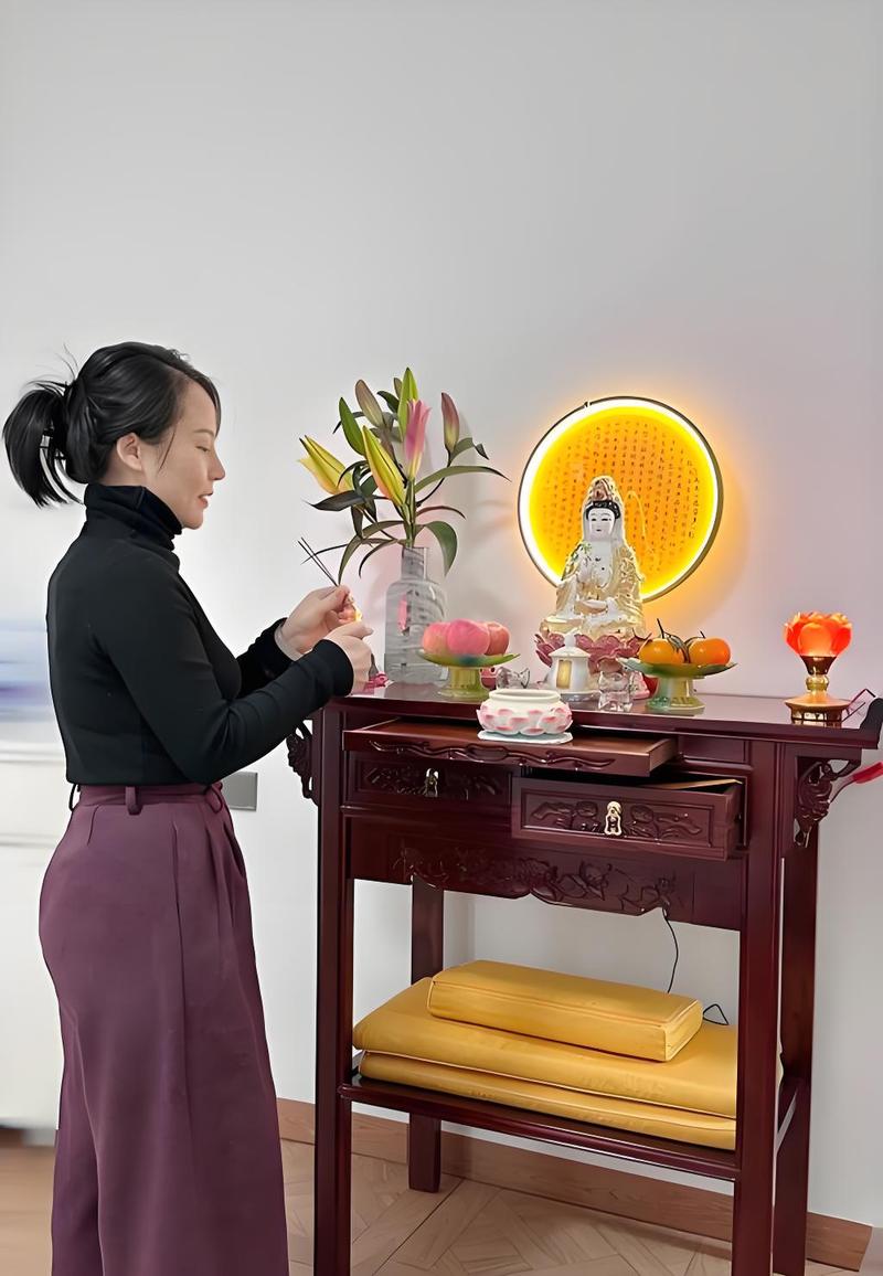 供奉菩萨在房间需要注意哪些风水讲究？