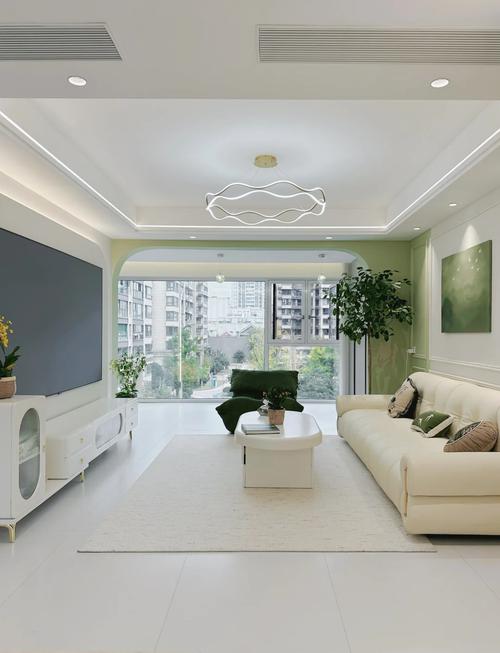 客厅和阳台风水布局如何设计梗合适？