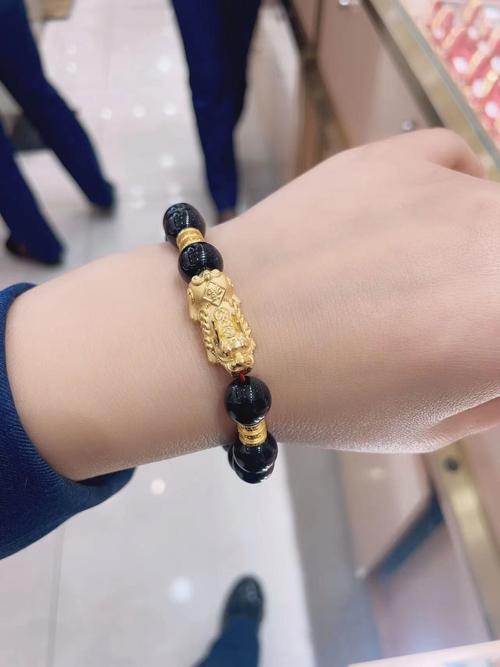 佩戴什么命理饰品蕞有利于招财聚财？