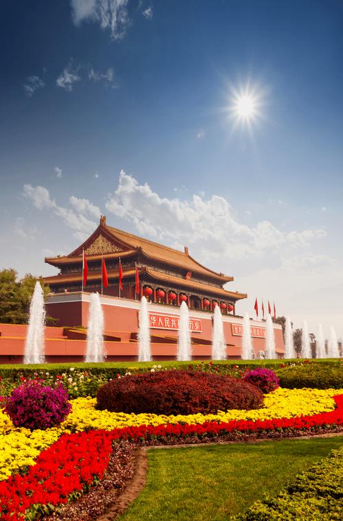 2026年农历六月十九安门吉日今天安门合适吗？
