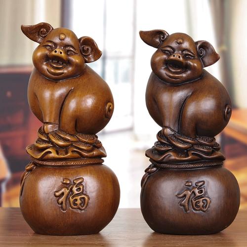 风水猪摆放在厨房里合适吗？有什么讲究需要注意？