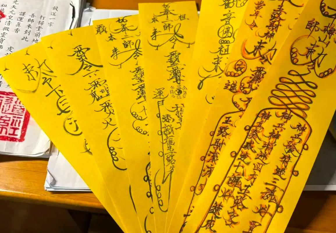 挂龙虎旗的风水讲究有哪些具体细节需要注意？