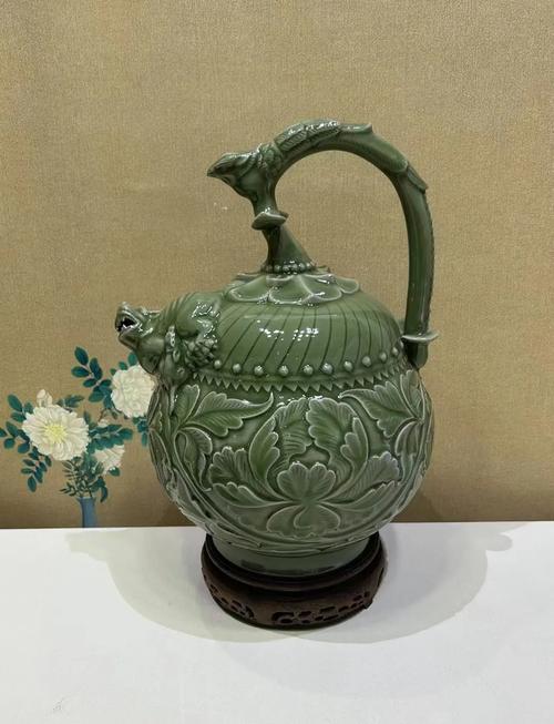 古风水壶的陶瓷工艺和年代价值高吗？