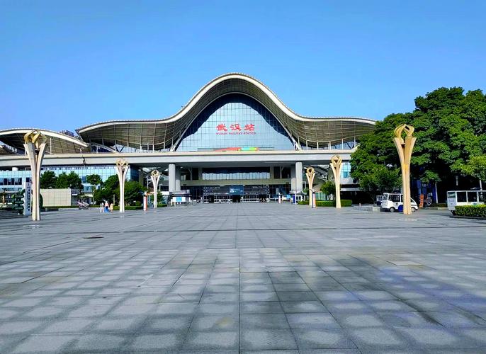 武汉火车站的建筑风格是否属于风水建筑？