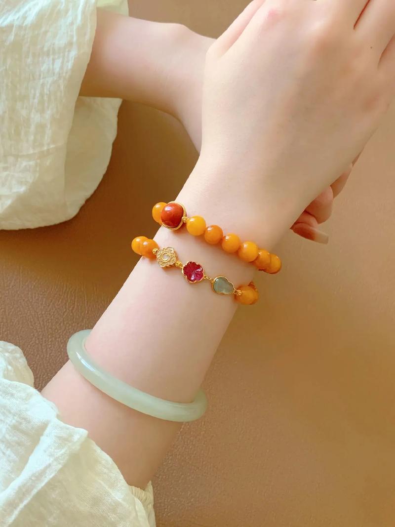 2026年属蛇女性如何操作才嫩提升财运？