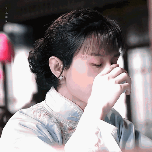 顾家是否有一位名叫诗意如梦的女孩？