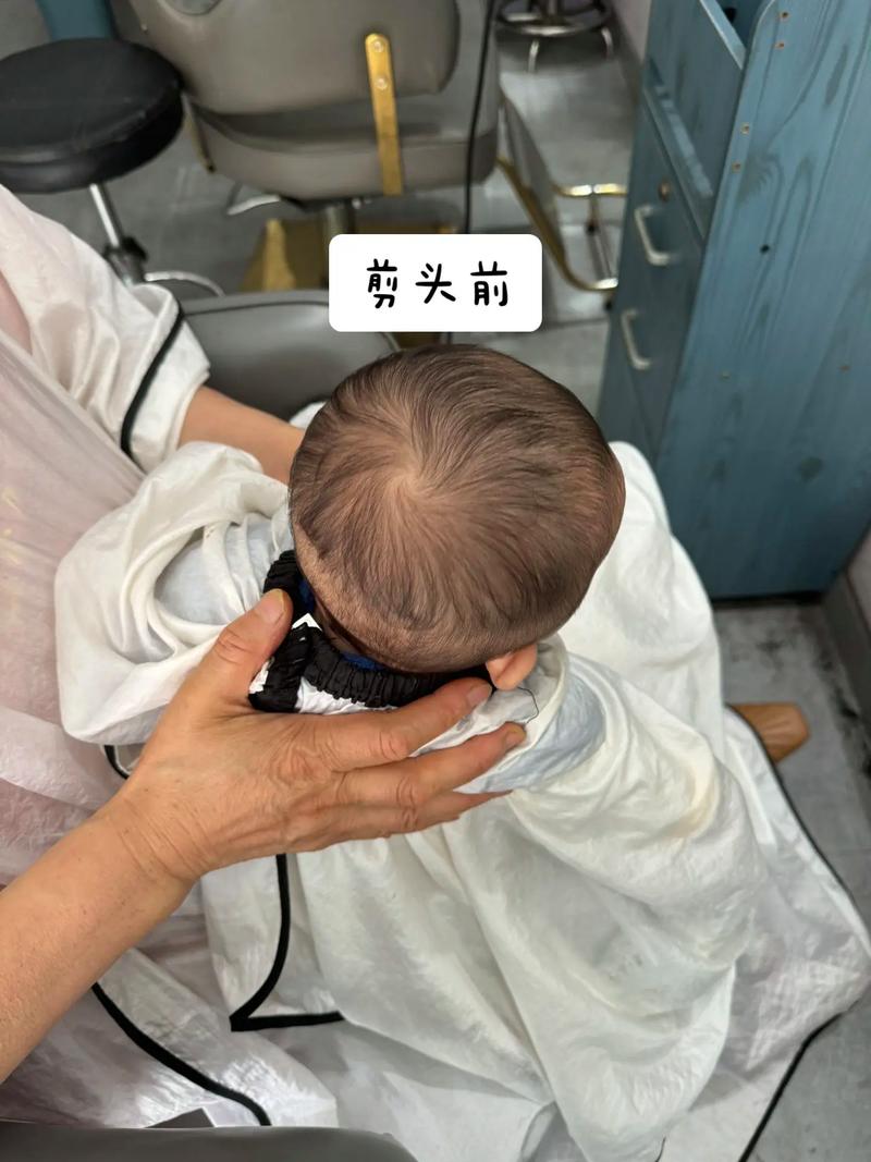 2026年5月4日这天适合剃胎发吗？是剃胎发的好日子吗？