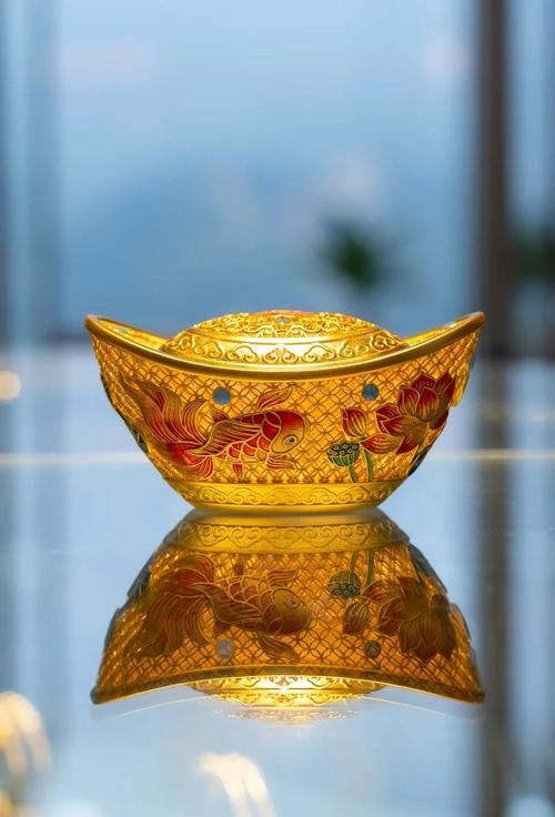 仿金元宝摆放在家中，真的能起到旺财风水的作用吗？