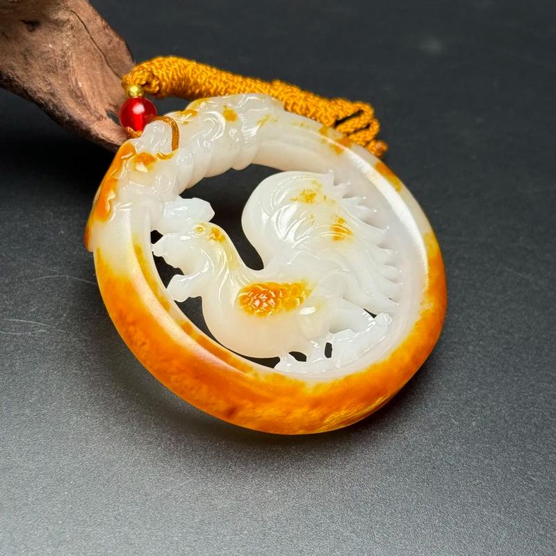 属鸡的人适合佩戴哪种玉器？