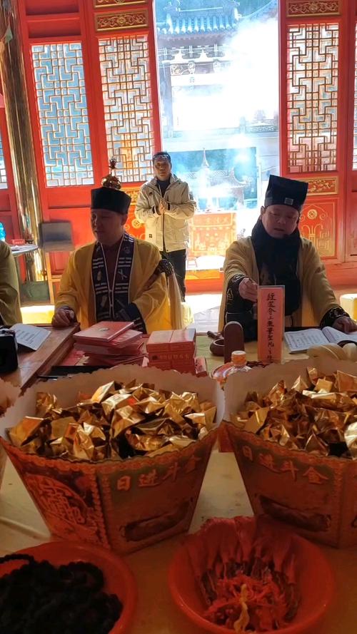 堪风水是否包含Zuo法事等仪式活动？