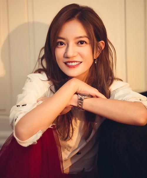 赵薇八字命理是什么命？能否详细解析其命理特点？