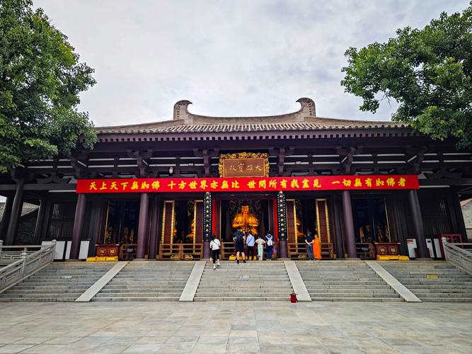 寺庙大门拍照会影响风水吗？这地方的风水到底怎么样？