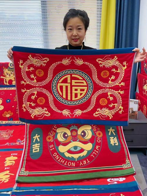 风水枕巾可依用红色材质的吗？适合哪种红色？