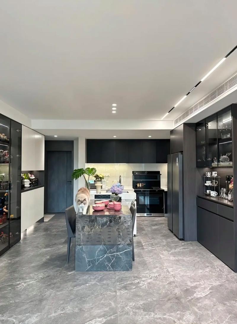 客厅瓷砖暗色会影响家居风水布局吗？