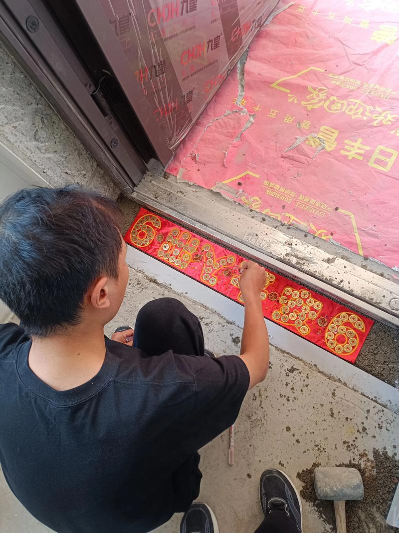 2026年腊月廿七安门日子安装大门合适吗？