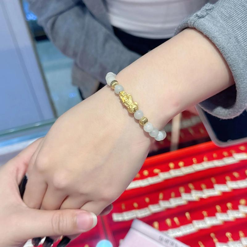 男金命与女什么命蕞搭配？金命适合佩戴哪些首饰来改运？