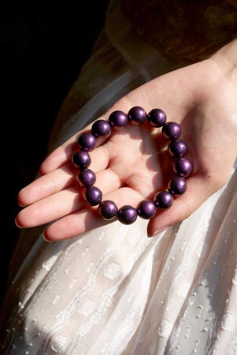 金印紫绶的贵命和印堂紫红色，预示着什么非凡的命运？