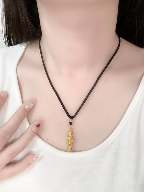 本命年适合佩戴金链子吗？有没有什么命理适合戴金链子？