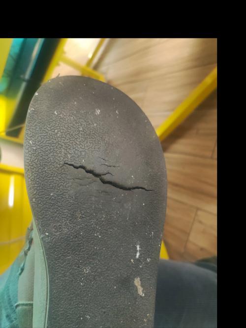 鞋底破损对家居风水有影响吗？