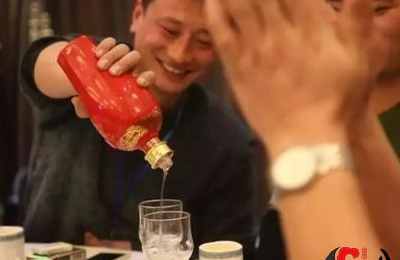 梦见以前同事喝醉酒