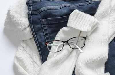 梦见衣服弄到屎
