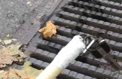 梦见钥匙掉进洞