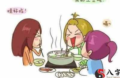 梦见吃饭吃出虫子