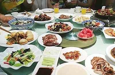 梦见吃饭结账被宰