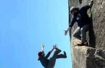 梦见处于悬崖即将掉下去