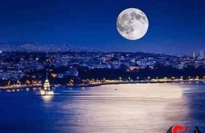 梦见月光照亮床铺