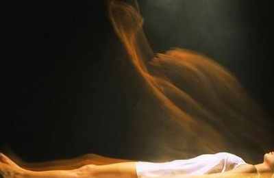 梦到水里有死人