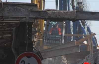 梦见拆房子烧火