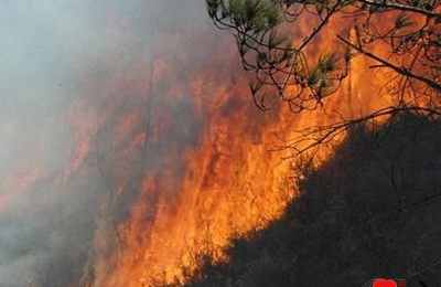 梦见顶着一座山