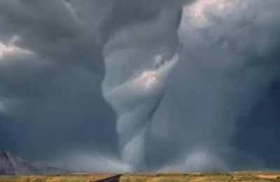 梦见被龙卷风刮跑