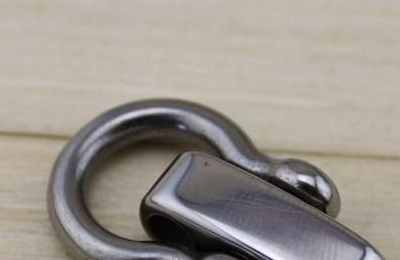 梦见用钥匙锁门