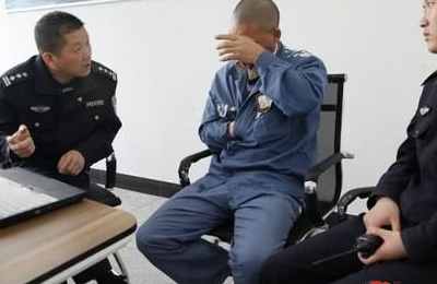 梦见监狱里的人