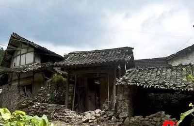 梦见住老房子