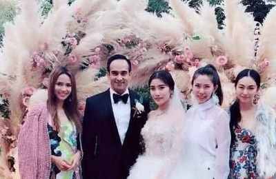 梦见前女友结婚