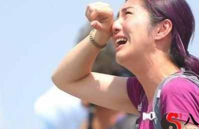梦见妹妹大哭