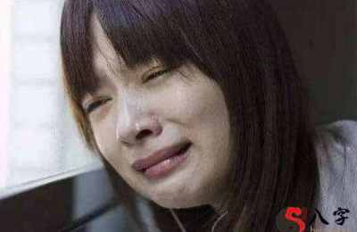 梦见和男友分手哭了